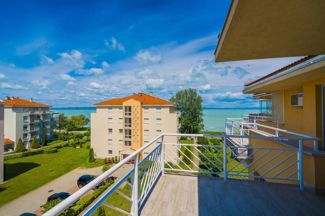 Myflat Golden Coast Panorama Apartment Siófok Exterior foto