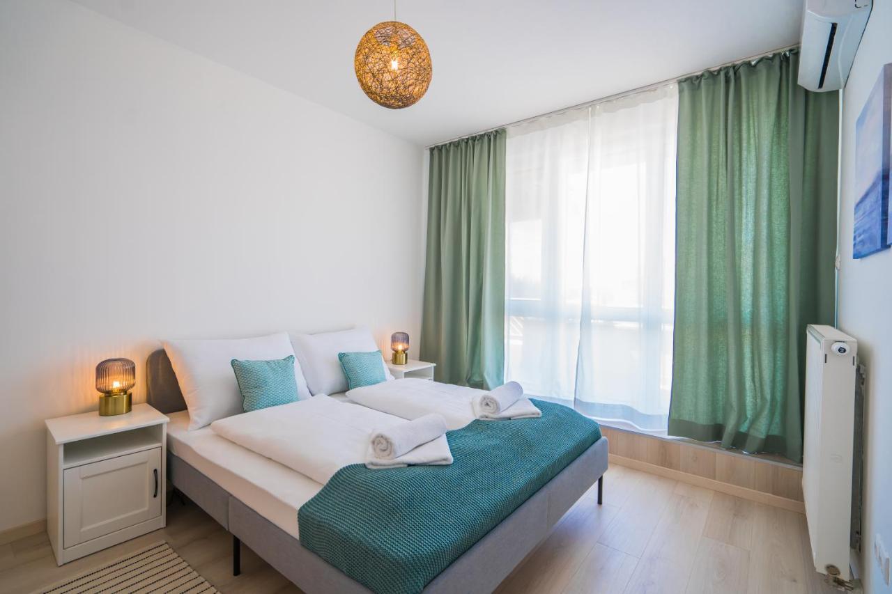 Myflat Golden Coast Panorama Apartment Siófok Exterior foto